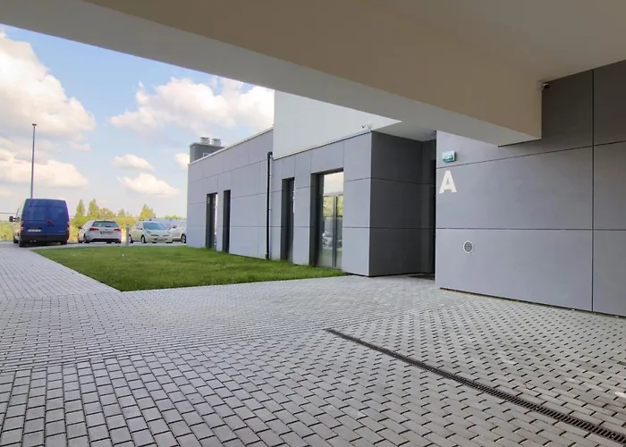 In - Chmielewskiego Szczecin